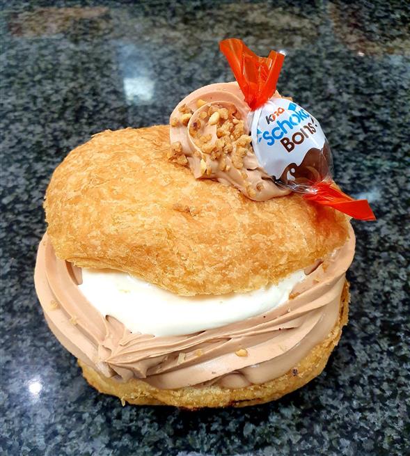 Kinder surprice fløde fastelavnsbolle